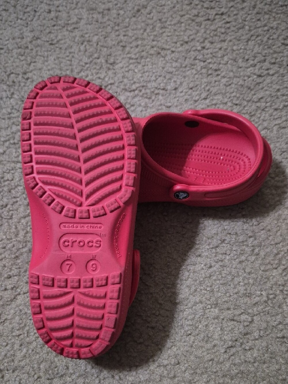Red Crocs - Picture 3 of 3